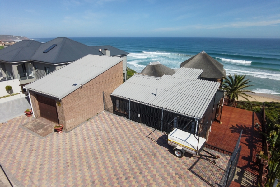 10 Bedroom Property for Sale in Dana Bay Western Cape